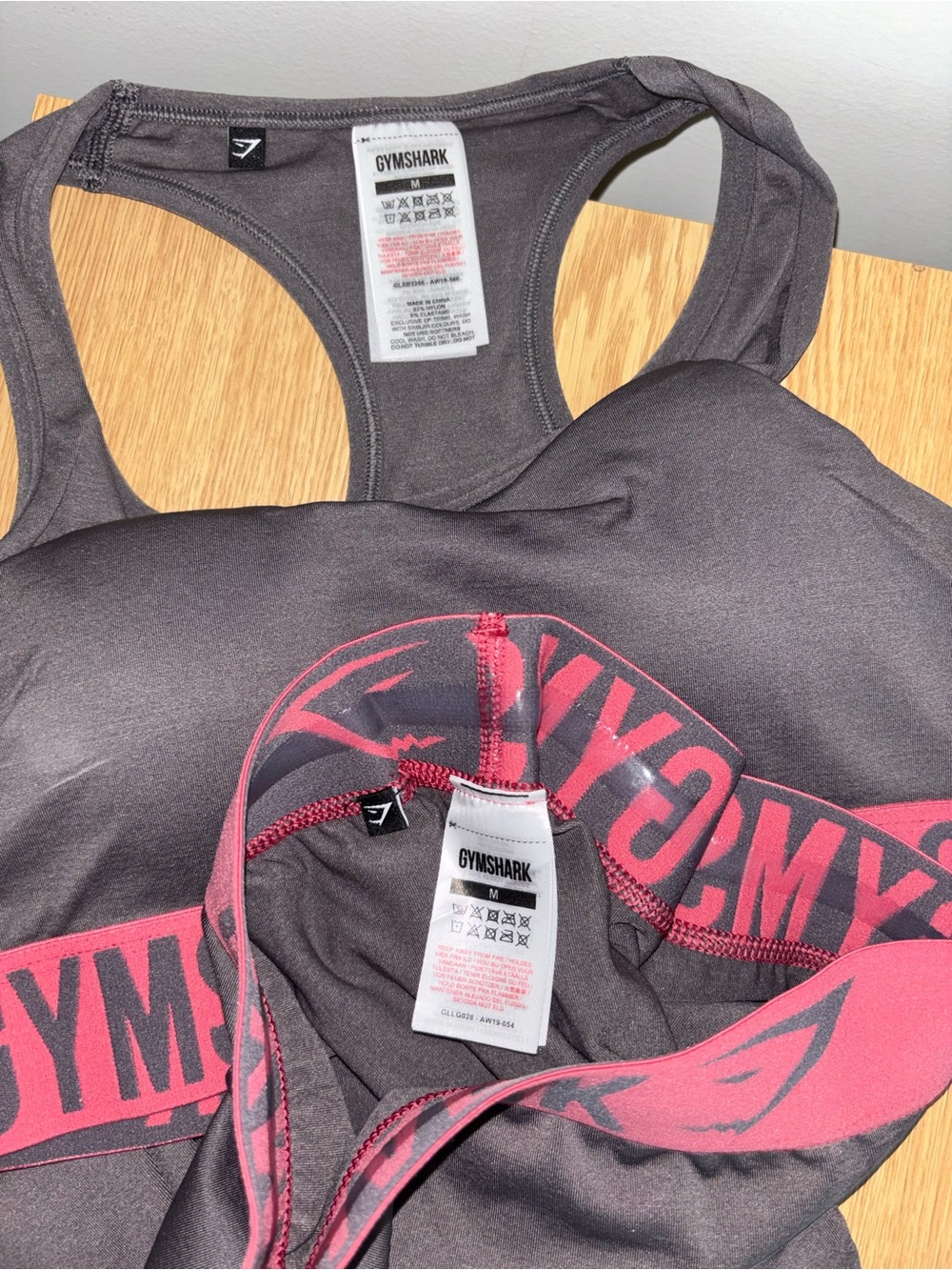 Gymshark Set - Picture 2 of 3